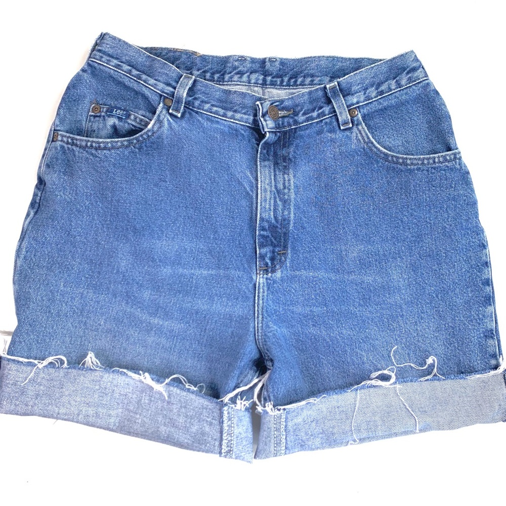 🌺 3/$20 Lee cutoff shorts Vintage Size 30 Waist